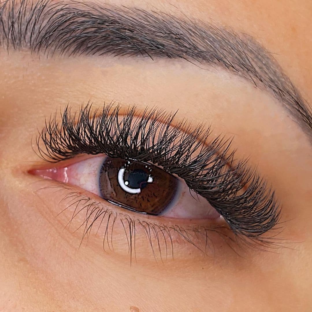 Hybrid Lashes